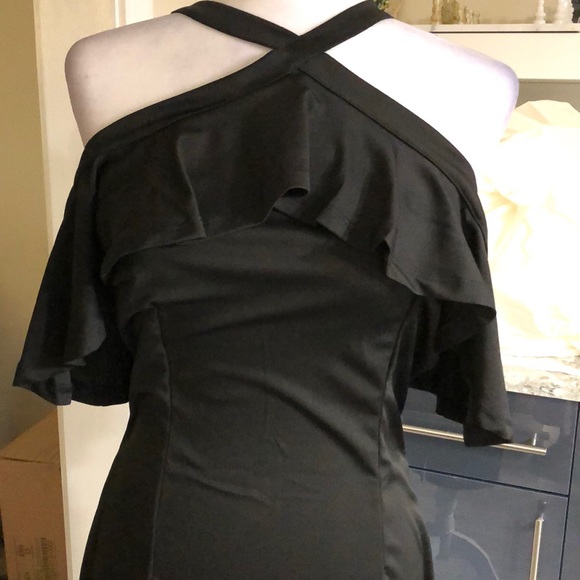 Black frill cold shoulder midi - Picture 3 of 9